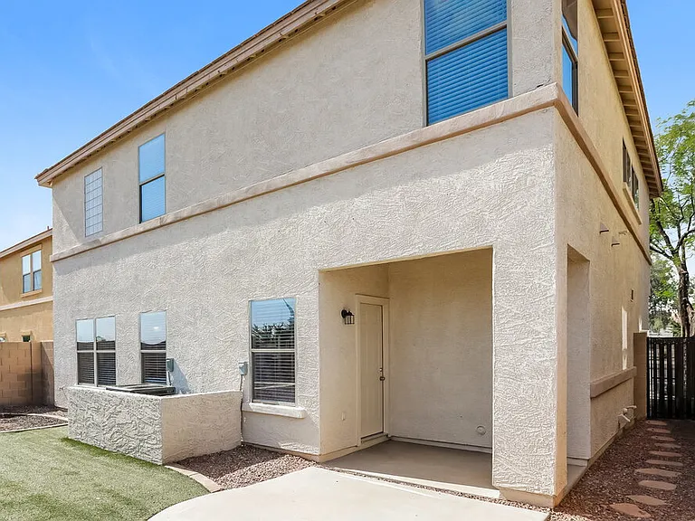 8461 E Lindner Ave — Photo 17