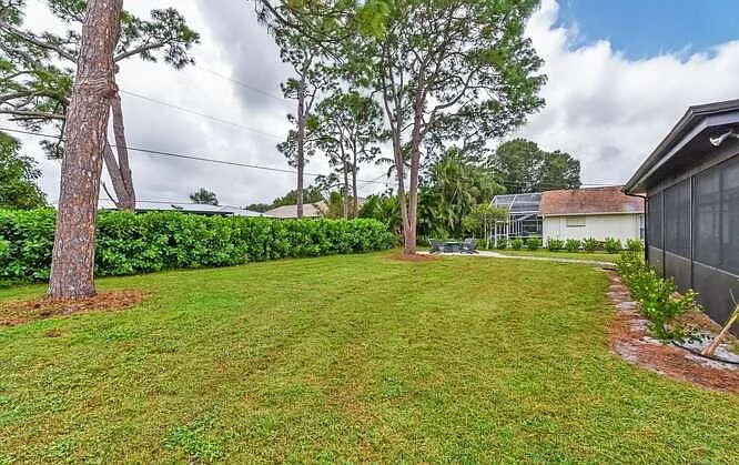 2413 SE Wishbone Rd — Photo 48