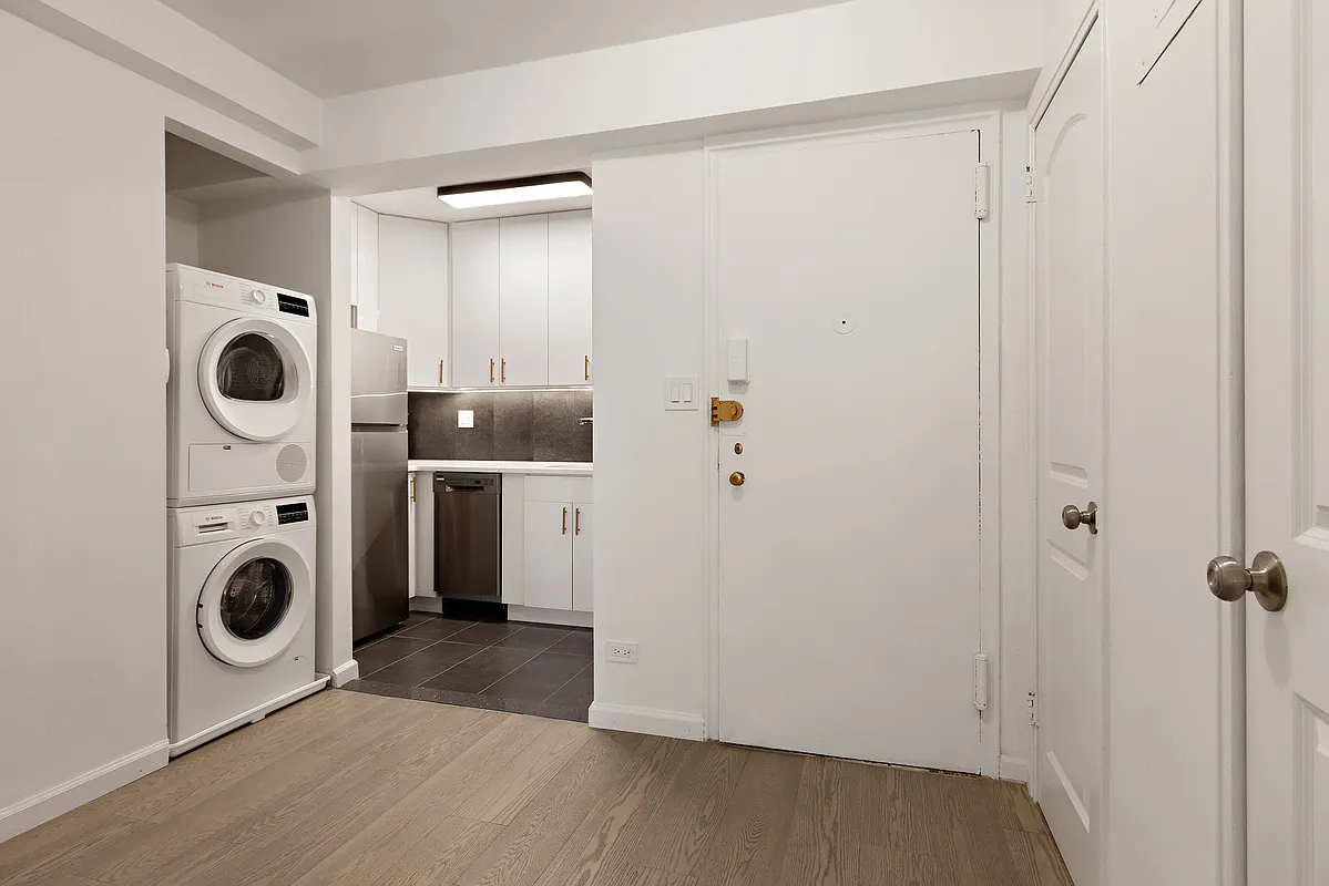 140 East 56th Street 8-E