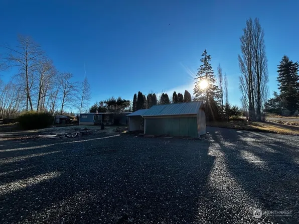 5486 Noon Road, Bellingham, WA 98226