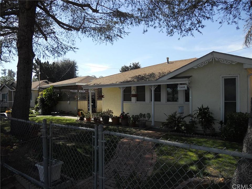 1st image of 15608 Ethel St