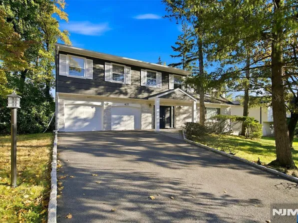 437 Summit Street, Englewood Cliffs, NJ 07632