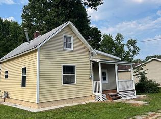 319 W Walnut St, Butler, IN 46721