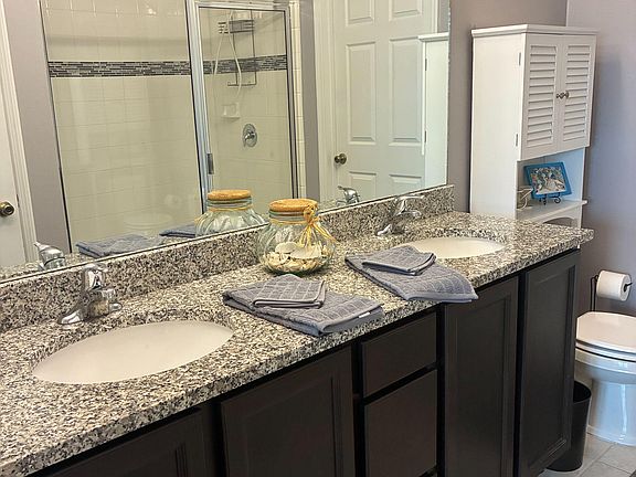 Room2: Bathroom