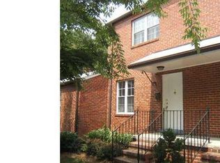 2549 Greenbrier Rd APT B, Winston Salem, NC 27104