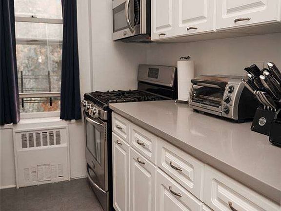 5th image of 5425 Valles Ave APT 5P