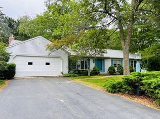 44 Ansel Howland Rd, Centerville, MA 02632