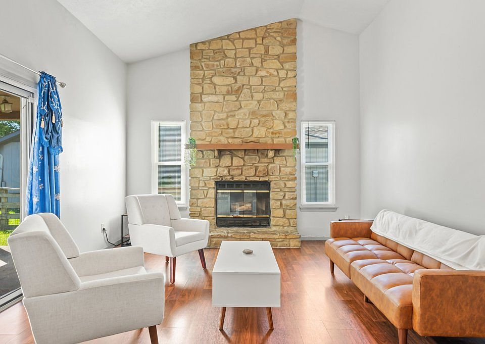 1st image of 8209 Parsley Ln