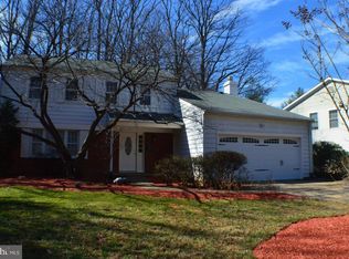 2030 Powhatan St, Falls Church, VA 22043