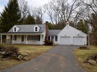 25 Delmor Ave, Wilbraham, MA 01095