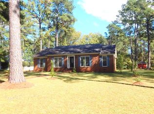 1716 Whisperwood St, Albany, GA 31721