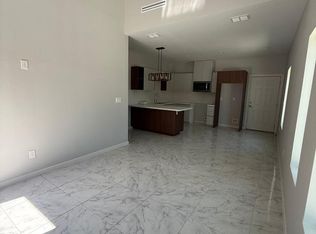 905 W 8th St #1, Mission, TX 78572