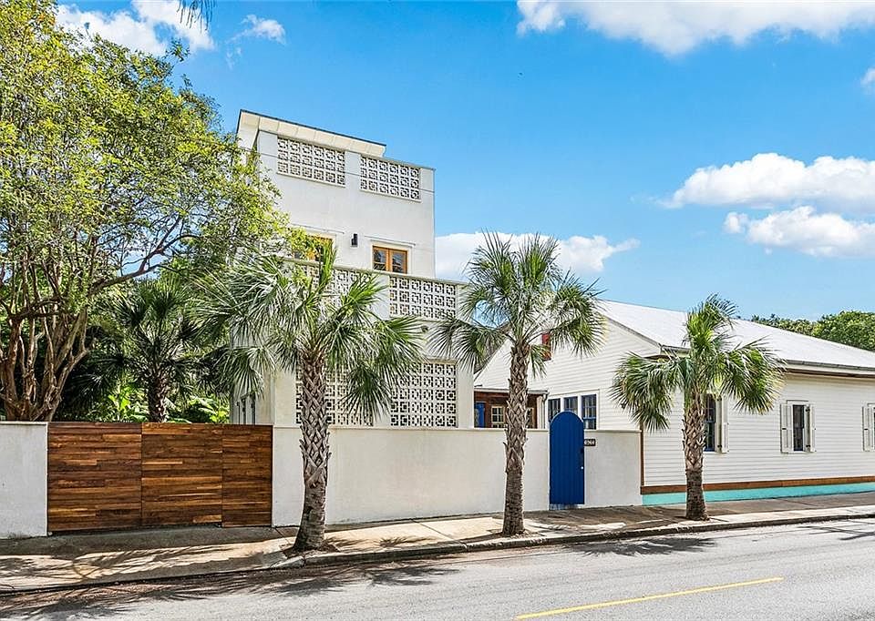 1st image of 3623 Chartres St