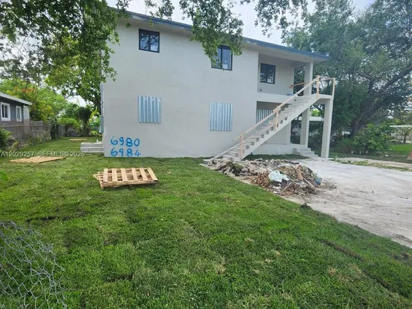 2970 NW 48th St #2970, Miami, FL 33142