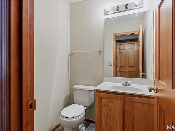 4th image of 4401 Sherman Park Dr