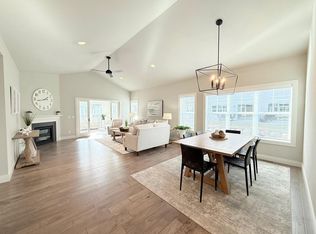 Conservancy Plz UNIT 41, Deforest, WI 53532