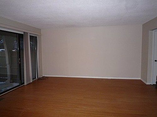 3rd image of 7421 W 102nd Ct