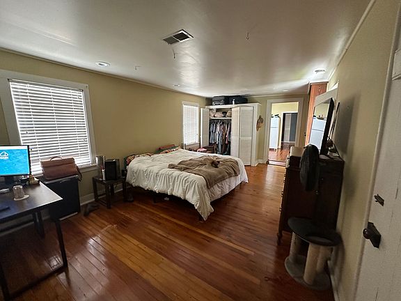 3rd image of 509B Washington Ave