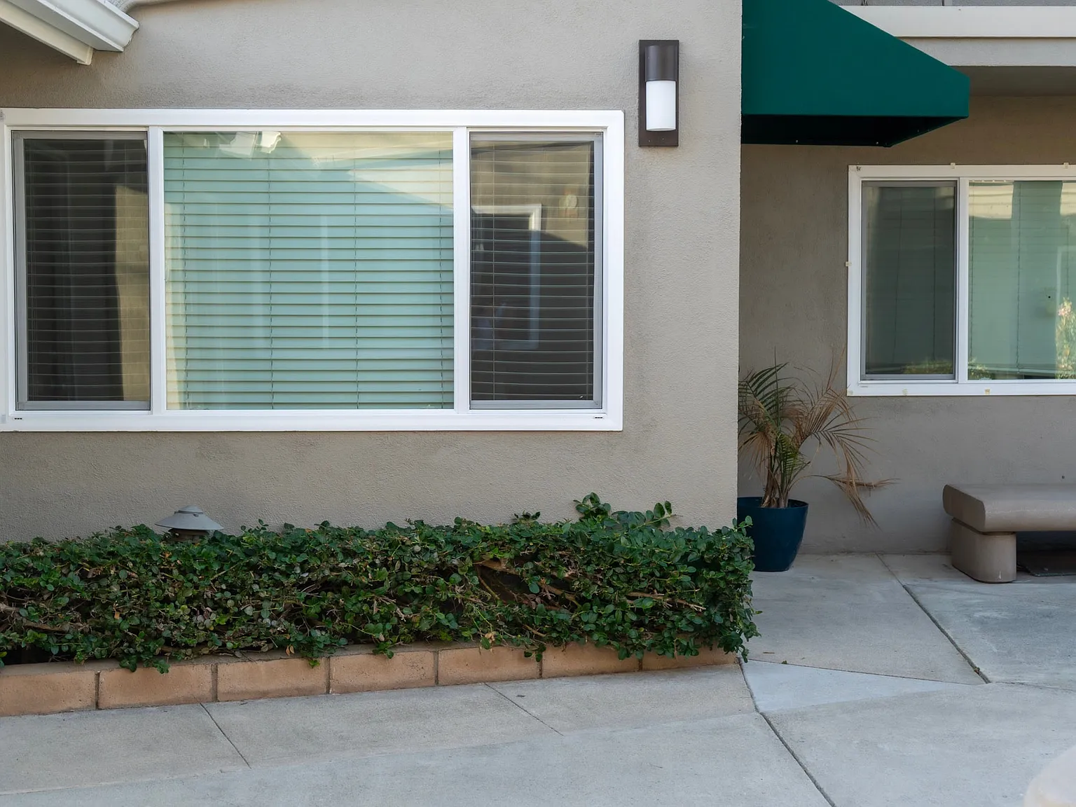 1022 Georgia St — Photo 2