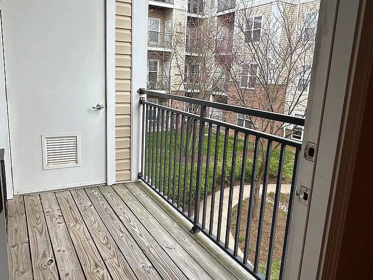 3810 Lightfoot St — Photo 23
