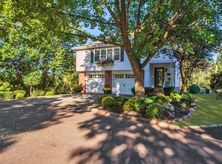 32 Niader Ct, Clifton, NJ