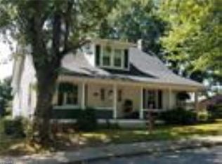 309 Taylor St, Mount Airy, NC 27030