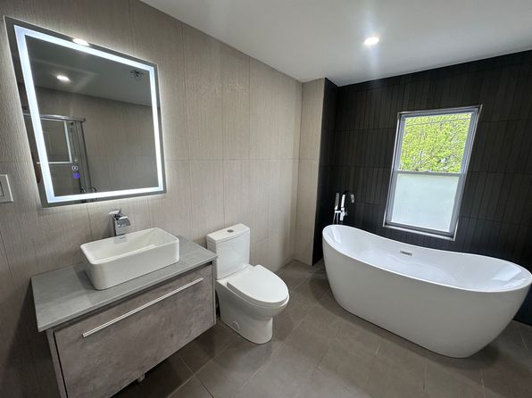129 Pike St #5