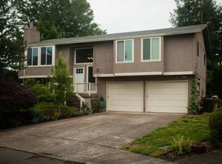 5689 SE Del Rio Ct, Hillsboro, OR 97123