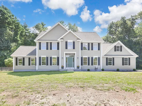 38 Stone Crossing, Somers, CT 06071