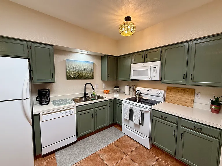 1553 W Via Del Jarrito — Photo 18