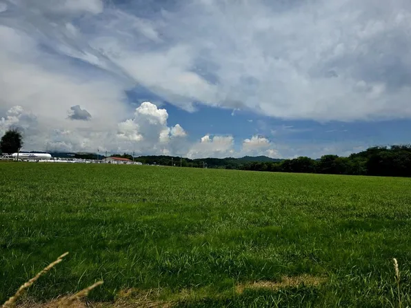 41 Route, Summersville, WV 26651
