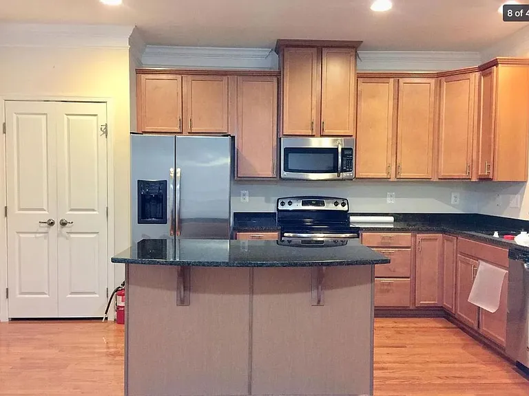 7833 Wormans Mill Rd — Photo 8