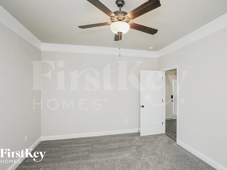113 Cranbrooke Ln — Photo 8