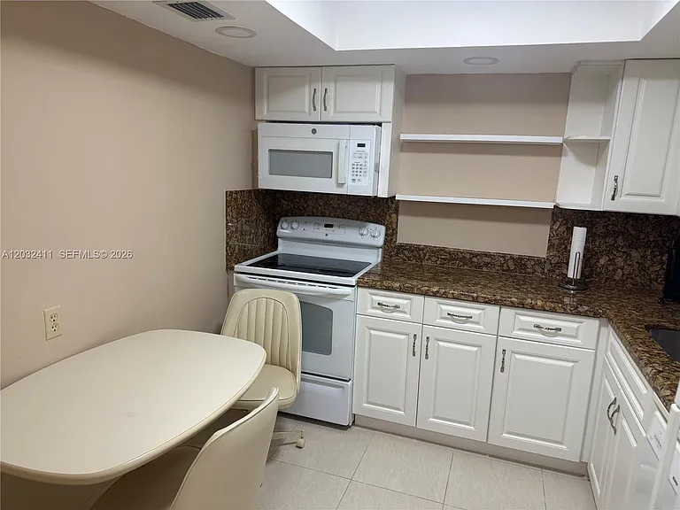 851 Three Islands Blvd #511 — Photo 3