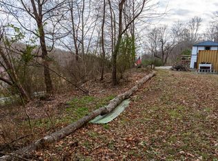 424 Bear Creek Trl, Centerville, TN 37033