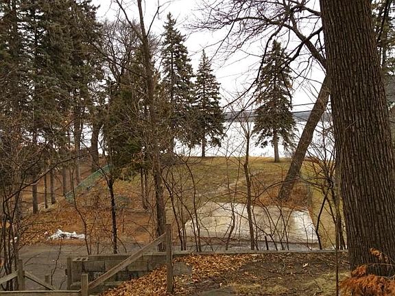 440 LV looking over 445 LV