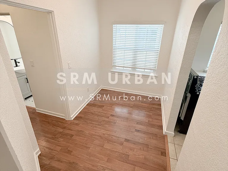 3929 7th Ave — Photo 9