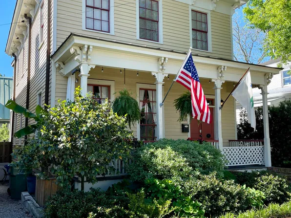 620 Dock Street, Wilmington, NC 28401