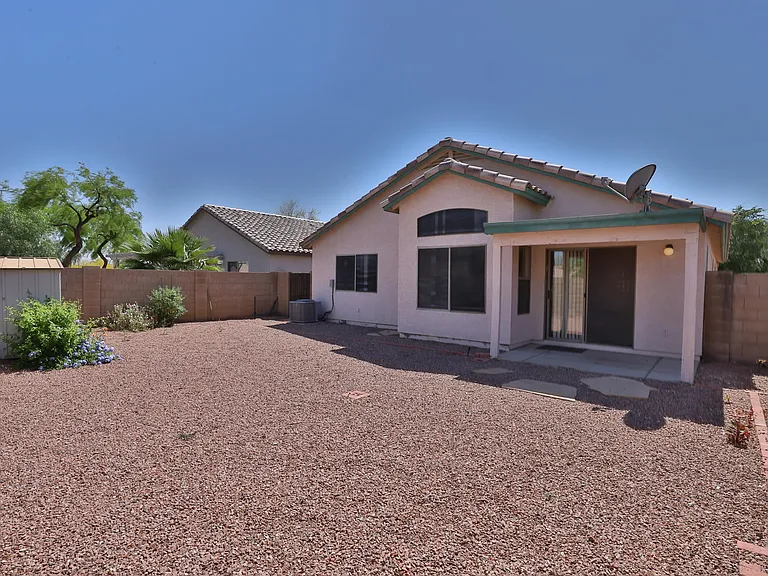 14919 N 149th Dr — Photo 10