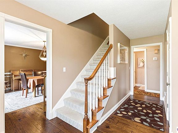 4th image of 503 Vermont Ct