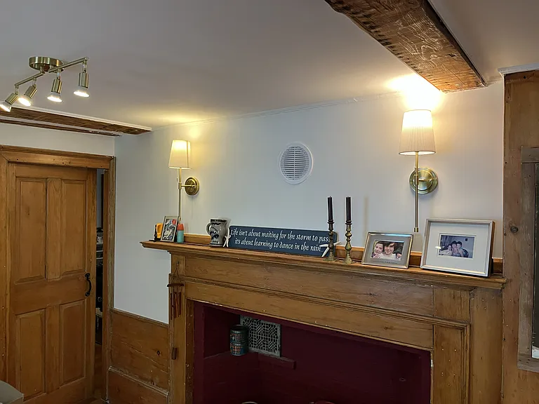 584 Hale St #2 — Photo 17