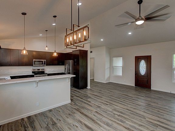 5th image of 18-4090 Holana St