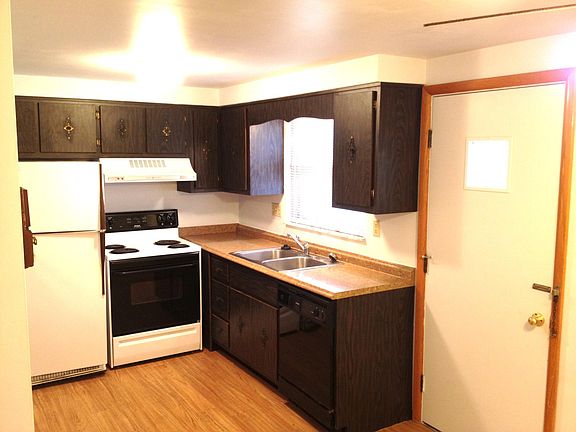 2nd image of 511 Stone Villa Ct APT 1A