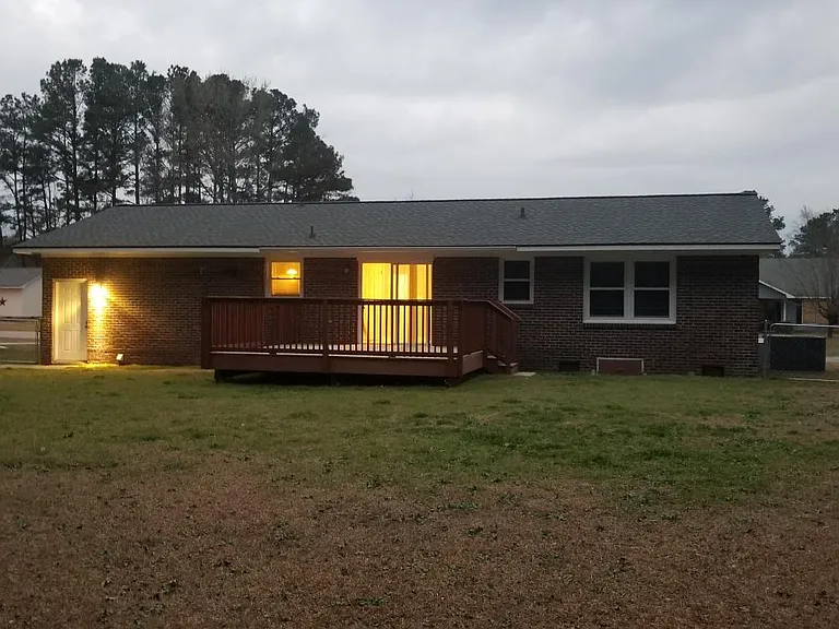 4311 Bridge St — Photo 13