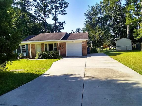 3rd image of 7501 Martha Ct