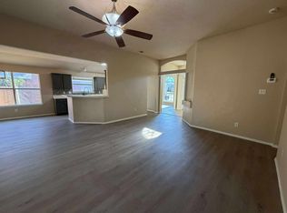 6894 Genevieve Dr, Fort Worth, TX 76137