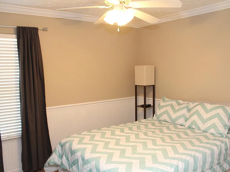 951 Sandstone Ln — Photo 17