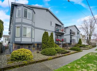1131 N 93rd St APT 2, Seattle, WA 98103