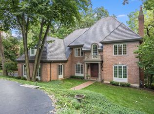 4N575 Hidden Oaks Rd, St Charles, IL 60175