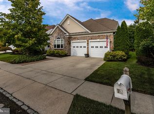 18 Mitchell Ct, Marlton, NJ 08053